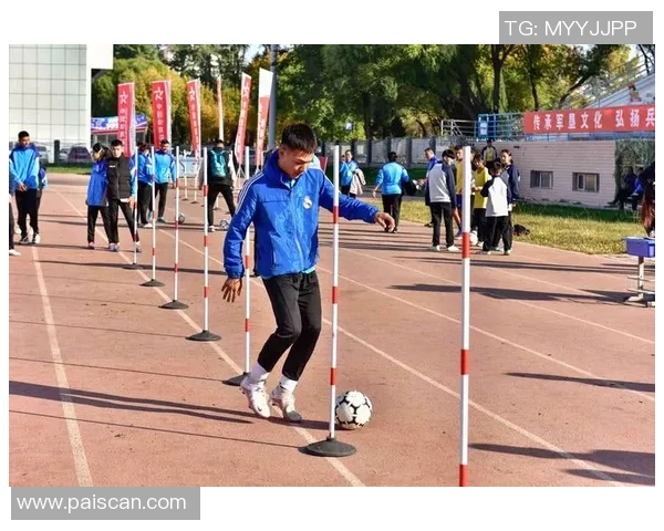 广州足球队挑战赛背后的拼搏故事与荣耀之路